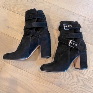 Gianvito Rossi suede booties